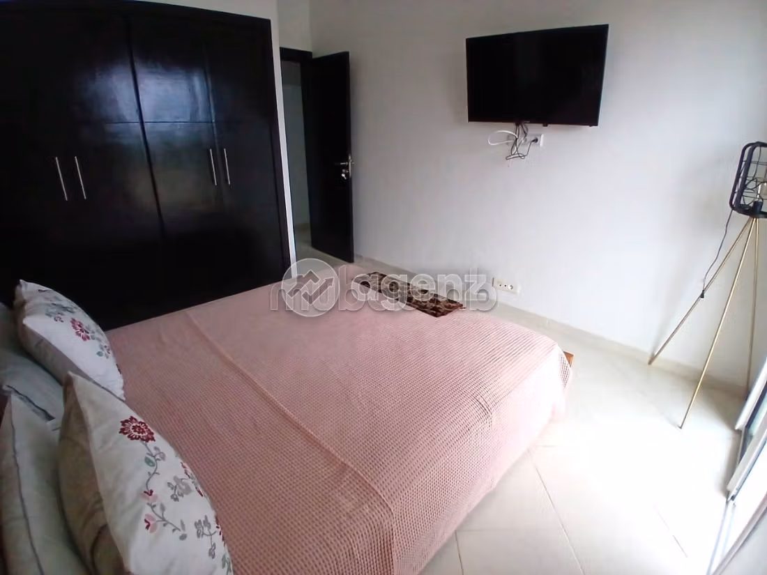 Te huur: appartementen. 2 Slaapkamers. Gemeubileerd