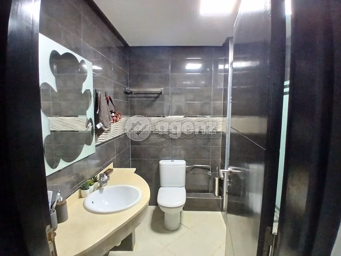 Te huur: appartementen. 2 Slaapkamers. Gemeubileerd