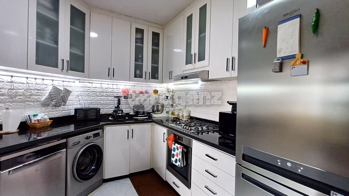 Splendido appartamento da acquistare a De La Plage. Superficie 133 m². Ascensore e garage