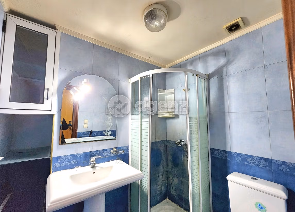 Appartamento da acquistare a Hay Houda. Superficie di 139 m². Terrazzo e giardino