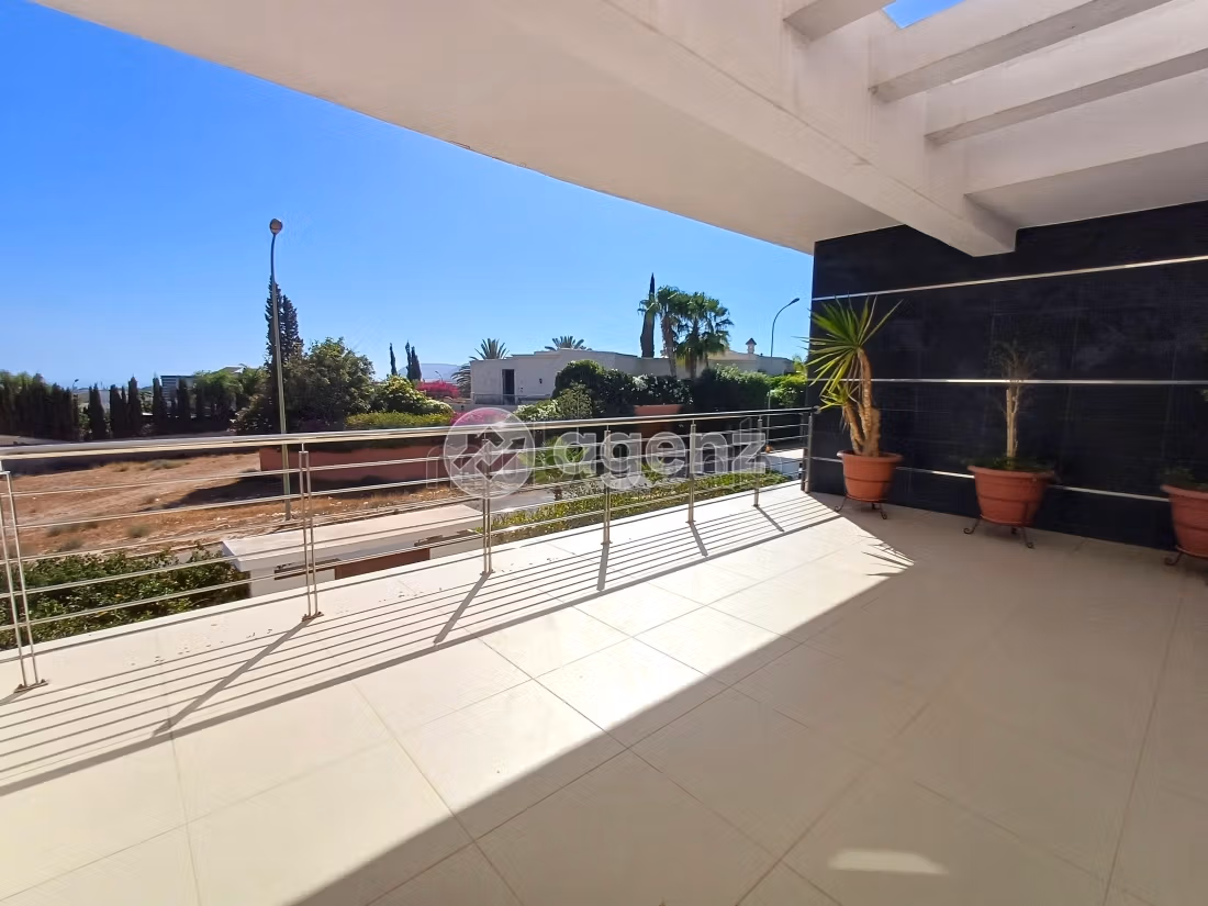 Villa à vendre 1 007 m², 5 chambres Illigh Agadir
