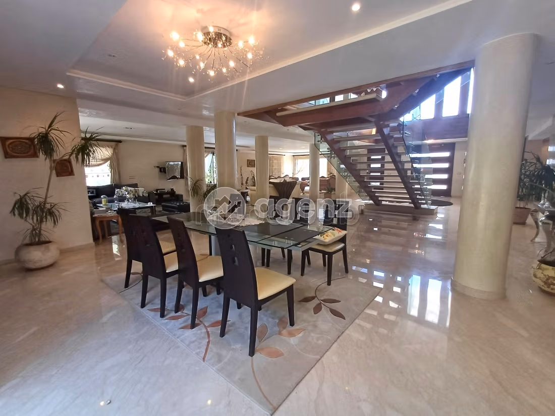 Villa à vendre 1 007 m², 5 chambres Illigh Agadir