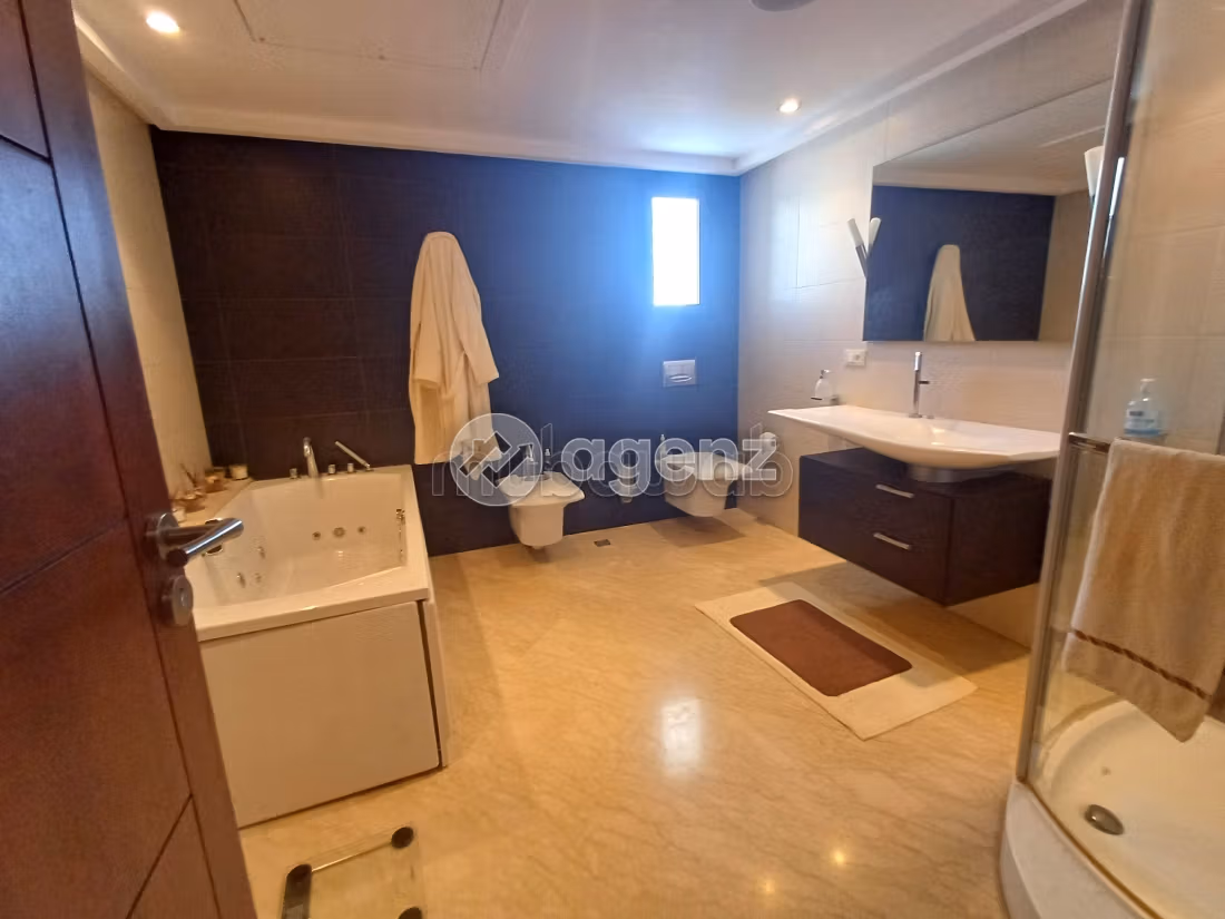 Villa à vendre 1 007 m², 5 chambres Illigh Agadir
