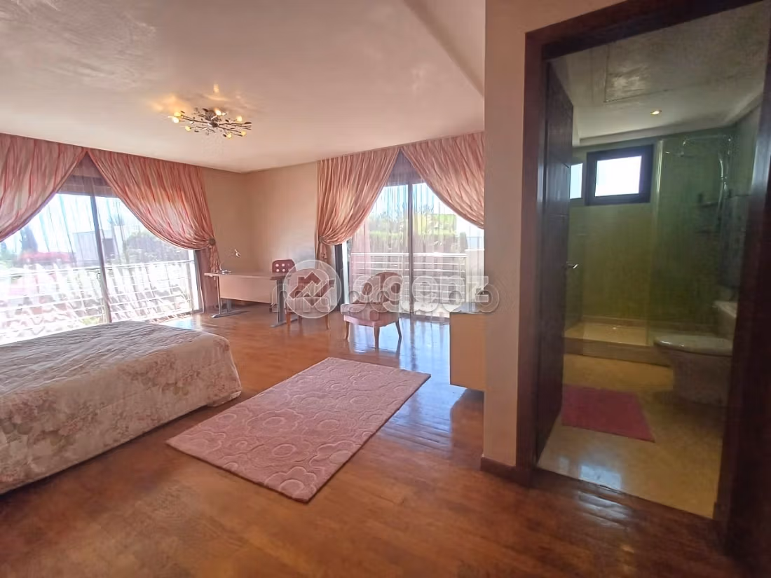 Villa à vendre 1 007 m², 5 chambres Illigh Agadir