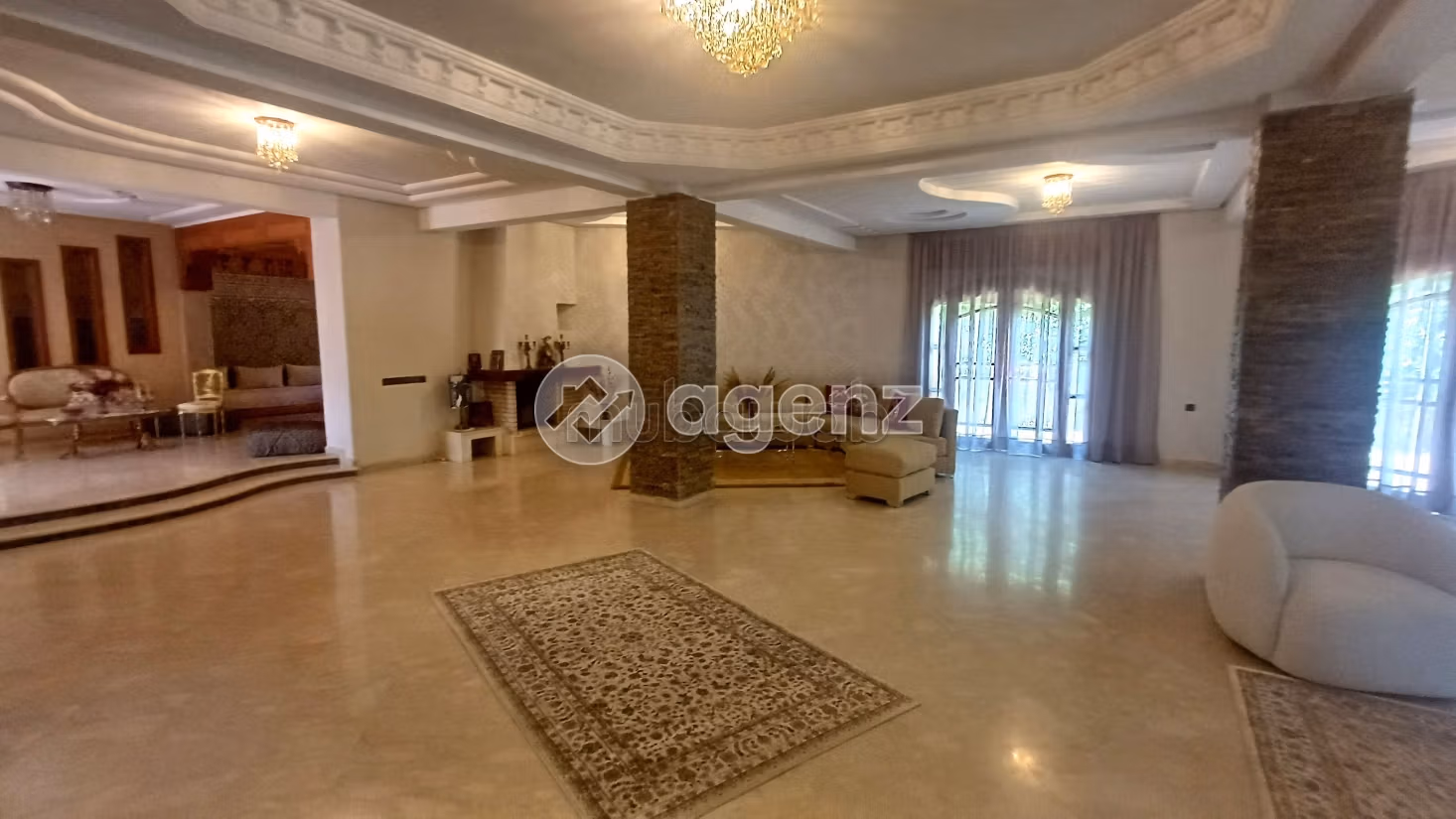 Residenza di lusso in vendita a Route Immouzer. 5 camere. Giardino e posto auto