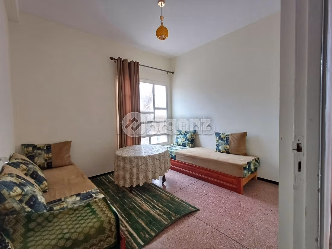 Luxury Villa for sale in Siusse. 6 rooms. Private garden, Cellar