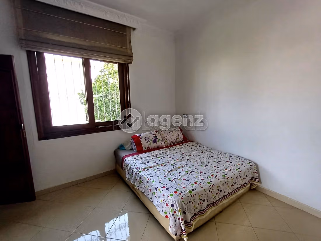 Magnifica villa in vendita a Route Immouzer. Superficie di 568 m². Terrazzo e garage