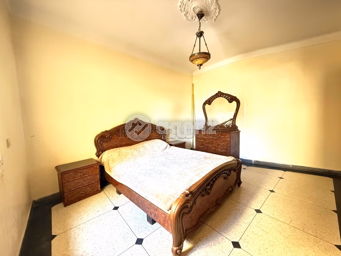 Appartement 162 m² f Bourgogne Est — 12