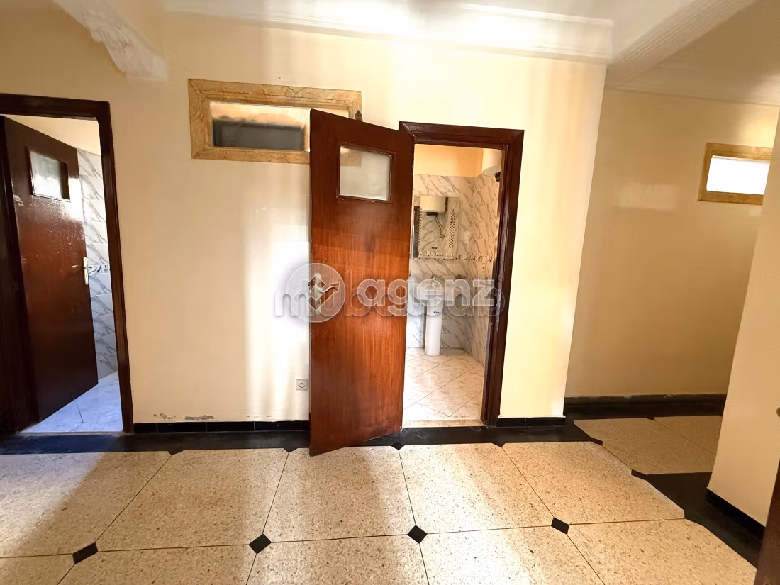 Appartement 162 m² f Bourgogne Est — 19