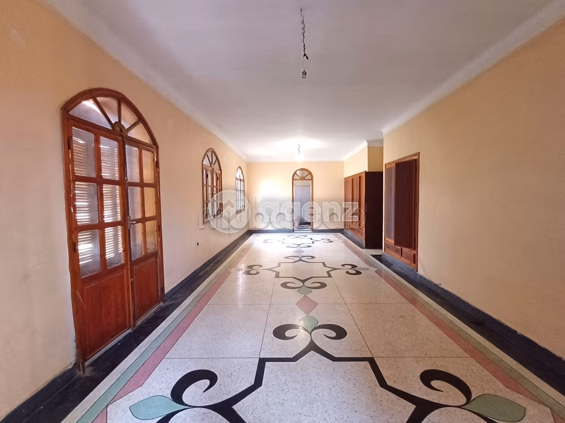 Villa à vendre 436 m², 9 chambres Targa Marrakech