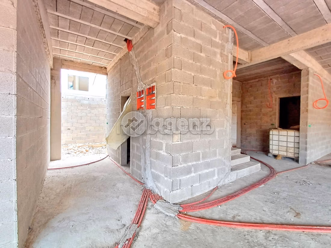 Villa à vendre 1 070 m², 5 chambres Hay Mohammadi Agadir