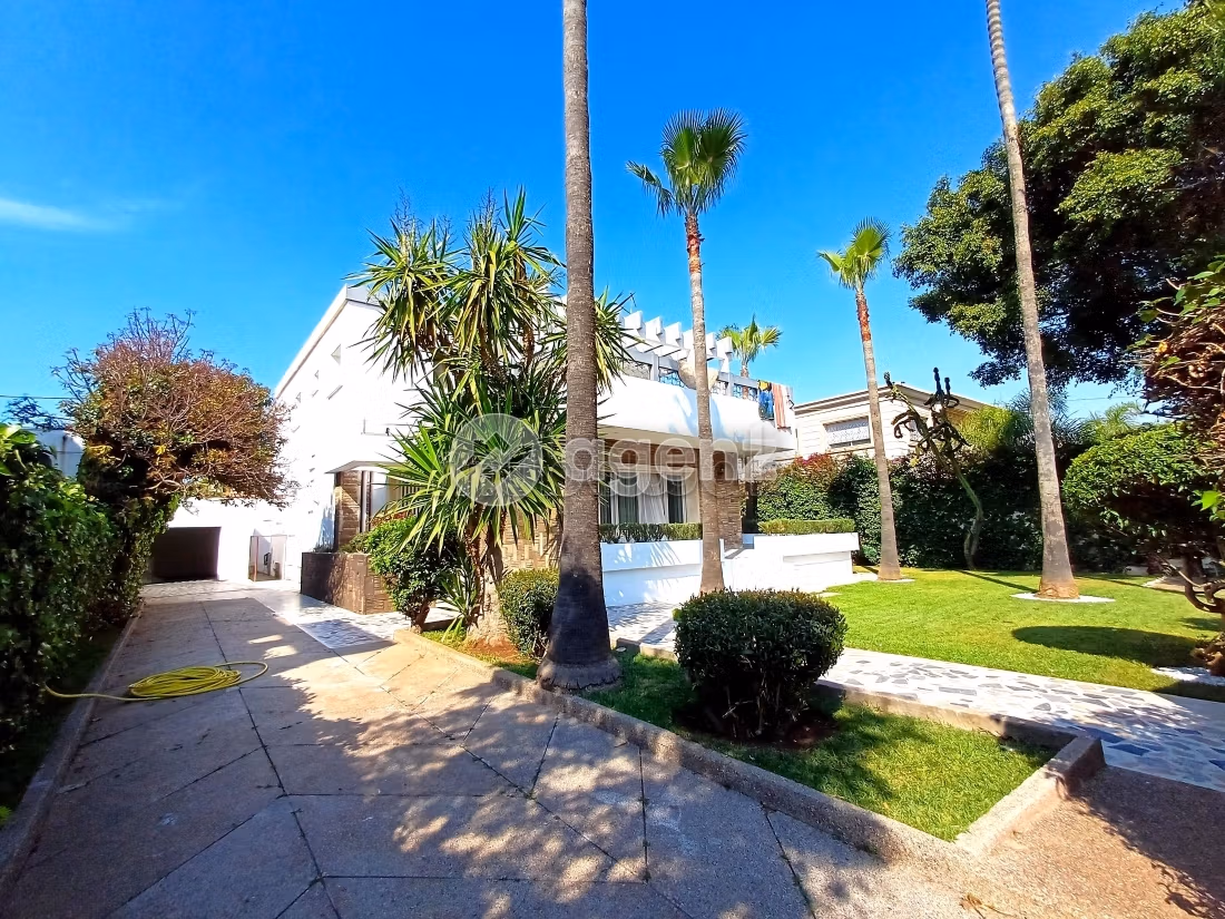 Villa à vendre 1 010 m², 4 chambres Californie Casablanca