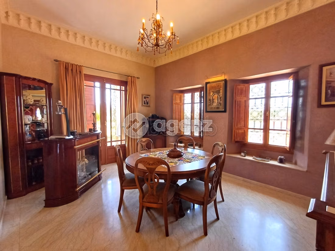 Villa à vendre 485 m², 4 chambres Ennakhil Palmeraie Marrakech