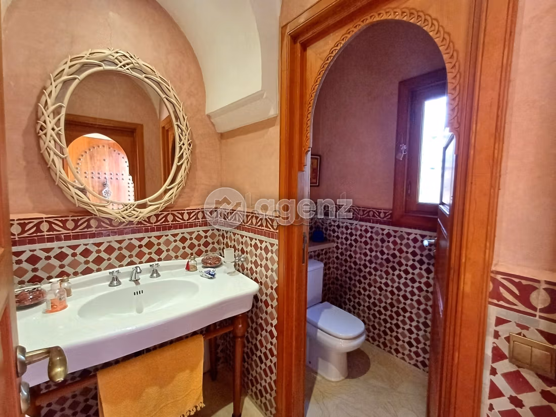 Villa à vendre 485 m², 4 chambres Ennakhil Palmeraie Marrakech