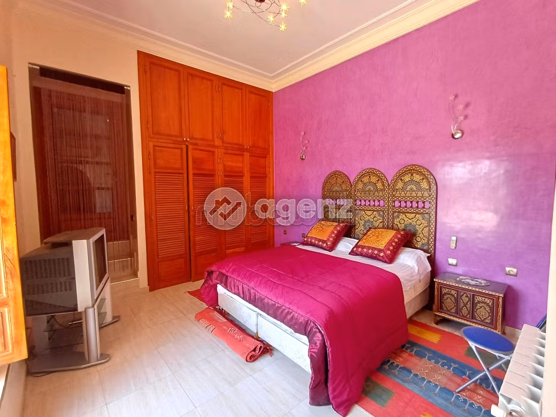 Villa à vendre 485 m², 4 chambres Ennakhil Palmeraie Marrakech