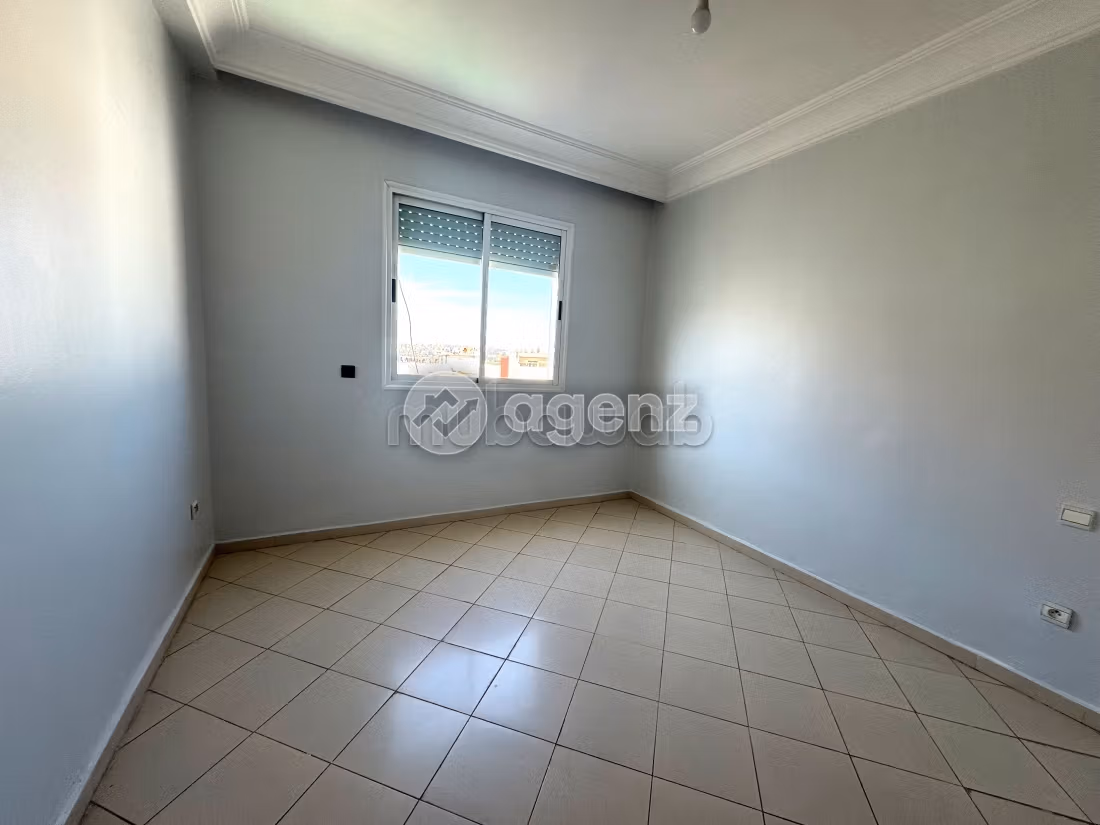 Appartement à vendre 110 m², 3 chambres Al Mostakbal Casablanca