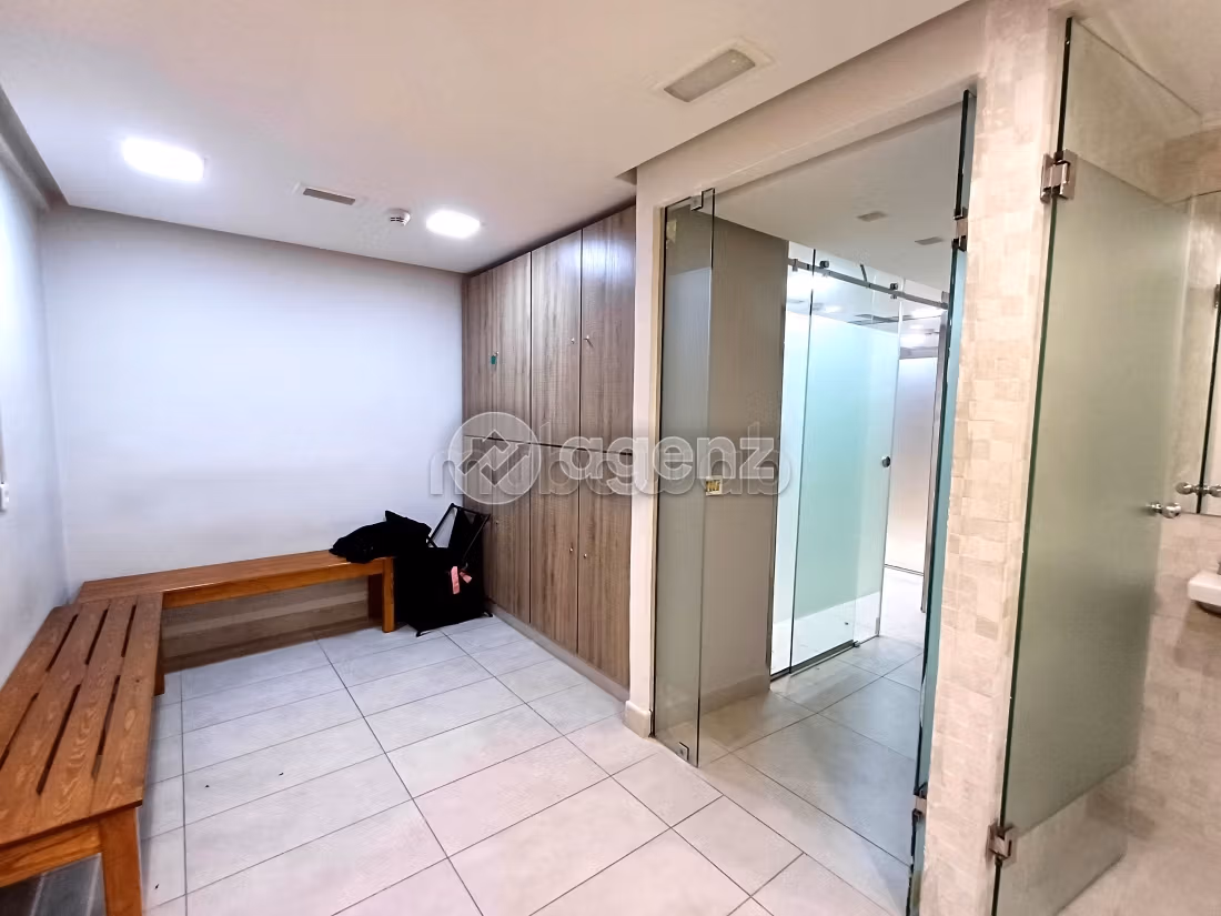 Commerce à vendre 369 m² Les hôpitaux Casablanca