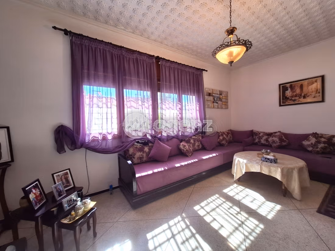 Suntuosa villa en venta en Racine. 5 bonitas habitaciones. Plazas de parking y jardín