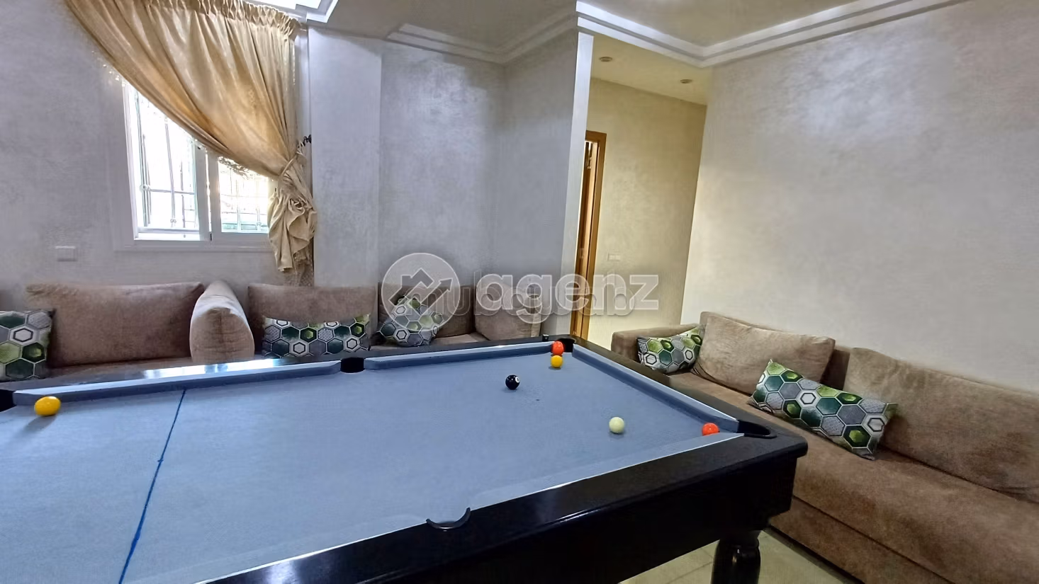 Piso en venta en Centre. 3 dormitorios. Terraza grande