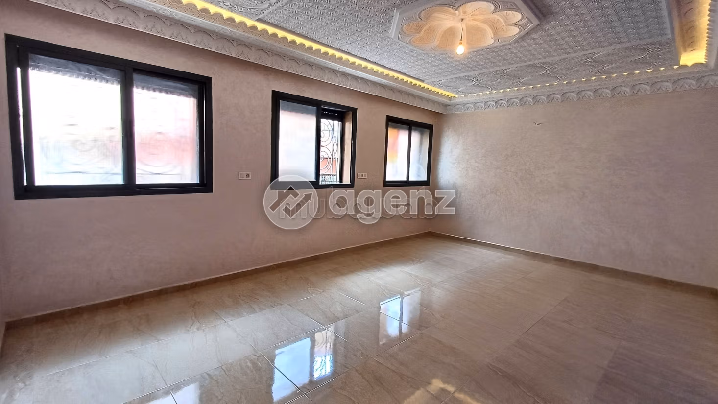 Duplex à vendre 204 m², 3 chambres Oulfa Casablanca