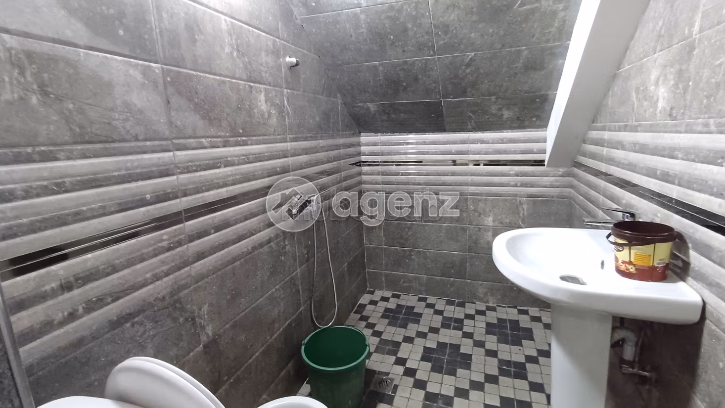 Duplex à vendre 204 m², 3 chambres Oulfa Casablanca