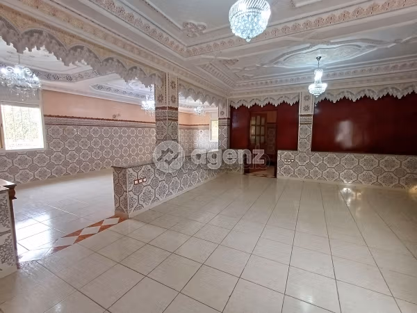 Villa à vendre 680 m², 9 chambres Californie Casablanca