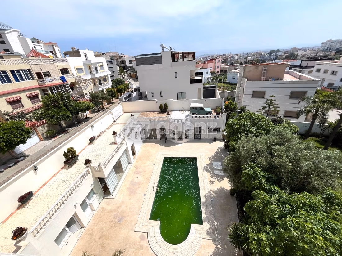 Villa à vendre 1 200 m², 7 chambres Bel Air Val fleuri Tanger
