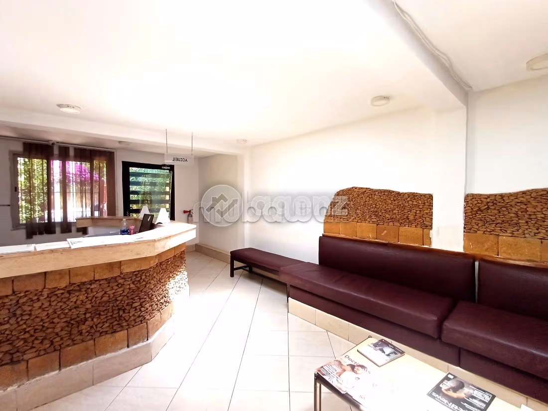Magnífica villa en venta en Les princesses. Pequeña superficie 325 m². Mobiliario