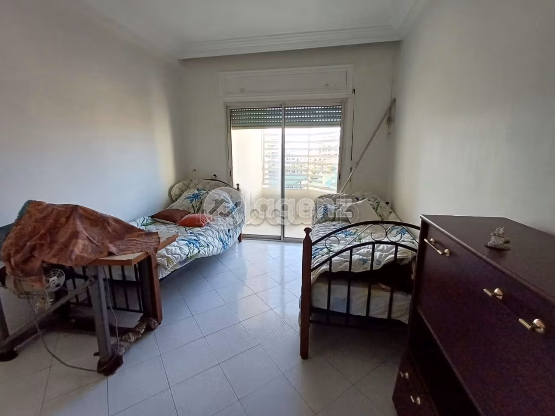 Piso en venta en Val Fleury. Gran superficie 128 m². Espacios verdes, sin ascensor
