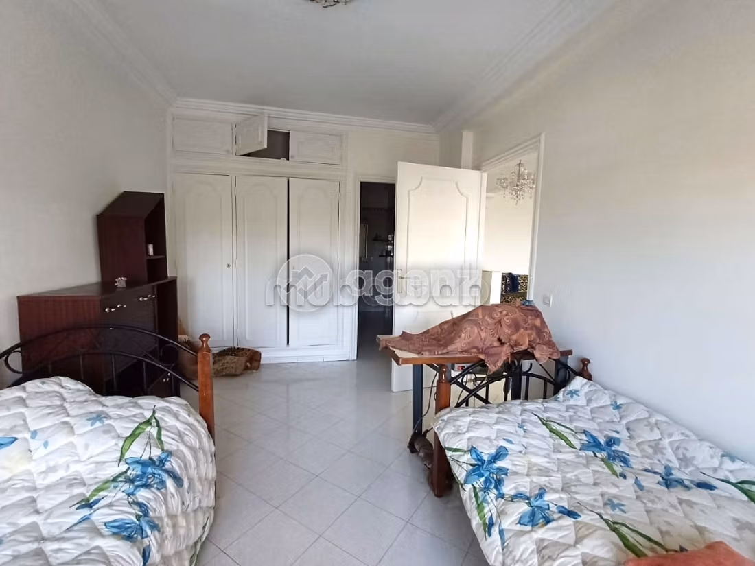 Piso en venta en Val Fleury. Gran superficie 128 m². Espacios verdes, sin ascensor