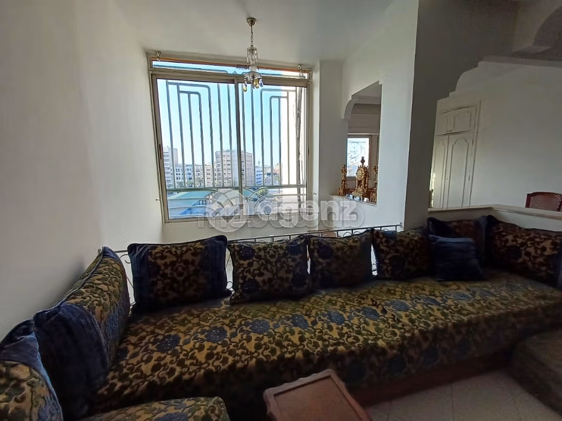 Piso en venta en Val Fleury. Gran superficie 128 m². Espacios verdes, sin ascensor