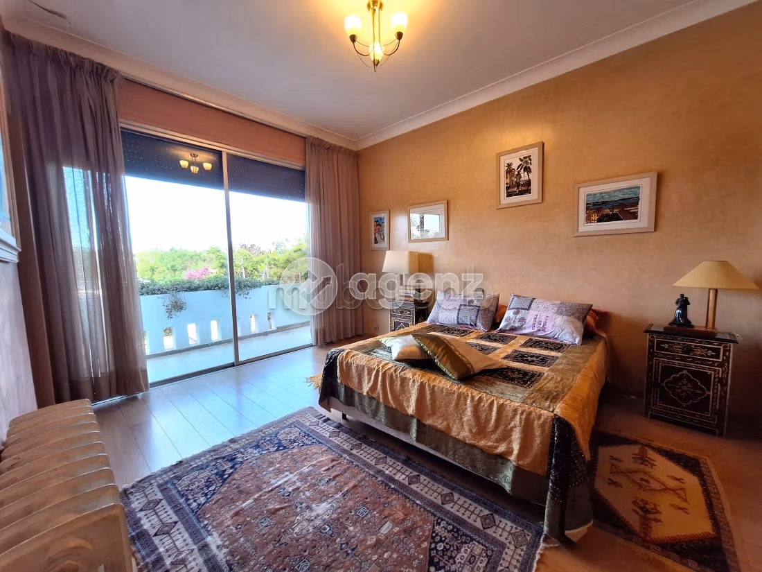 Villa à vendre 596 m², 4 chambres Les princesses Casablanca