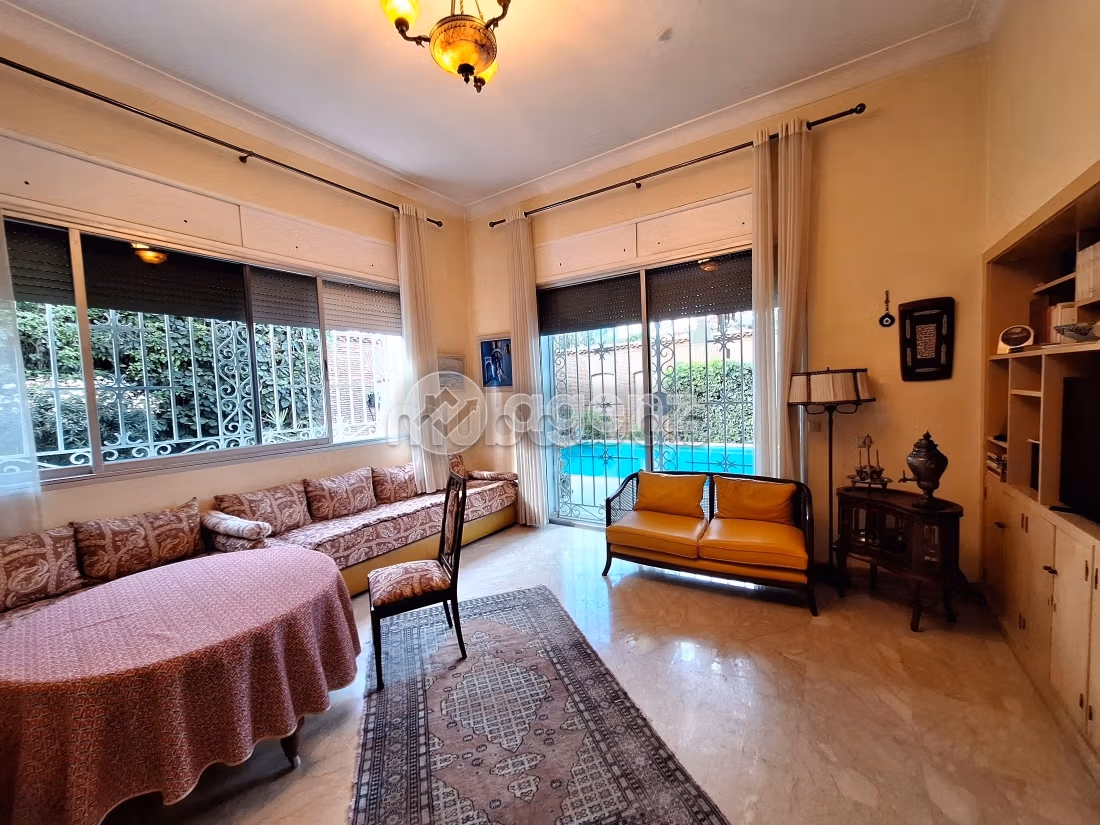 Villa à vendre 596 m², 4 chambres Les princesses Casablanca