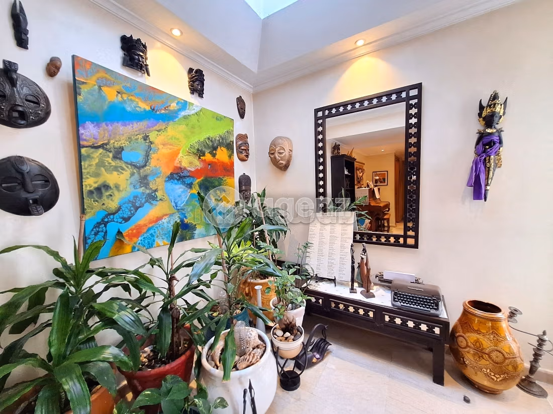 Villa à vendre 596 m², 4 chambres Les princesses Casablanca