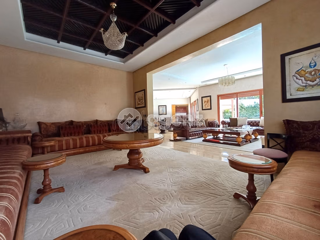 Villa à vendre 1 030 m², 4 chambres La colline Casablanca