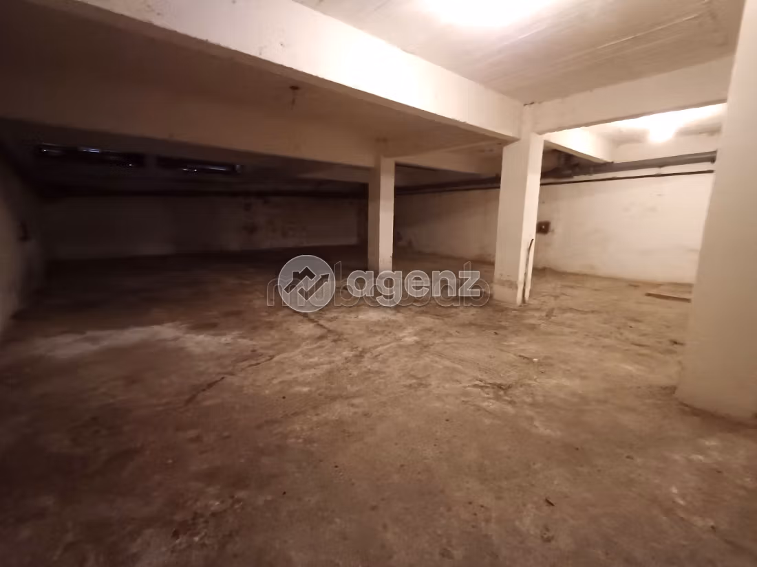 Commerce à vendre 502 m² Les princesses Casablanca