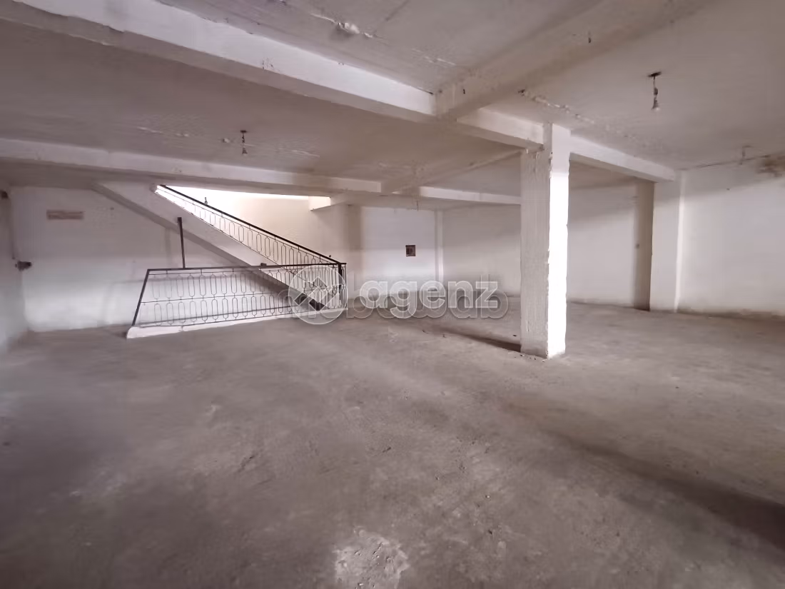 Commerce à vendre 502 m² Les princesses Casablanca