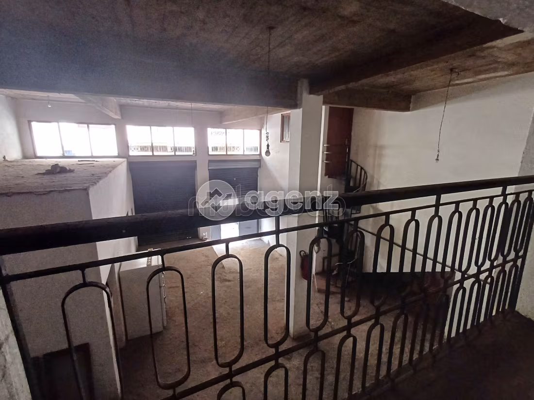 Commerce à vendre 502 m² Les princesses Casablanca