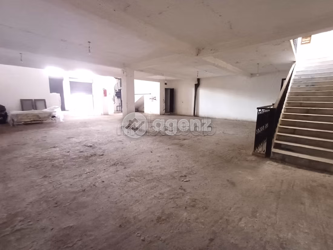 Commerce à vendre 502 m² Les princesses Casablanca