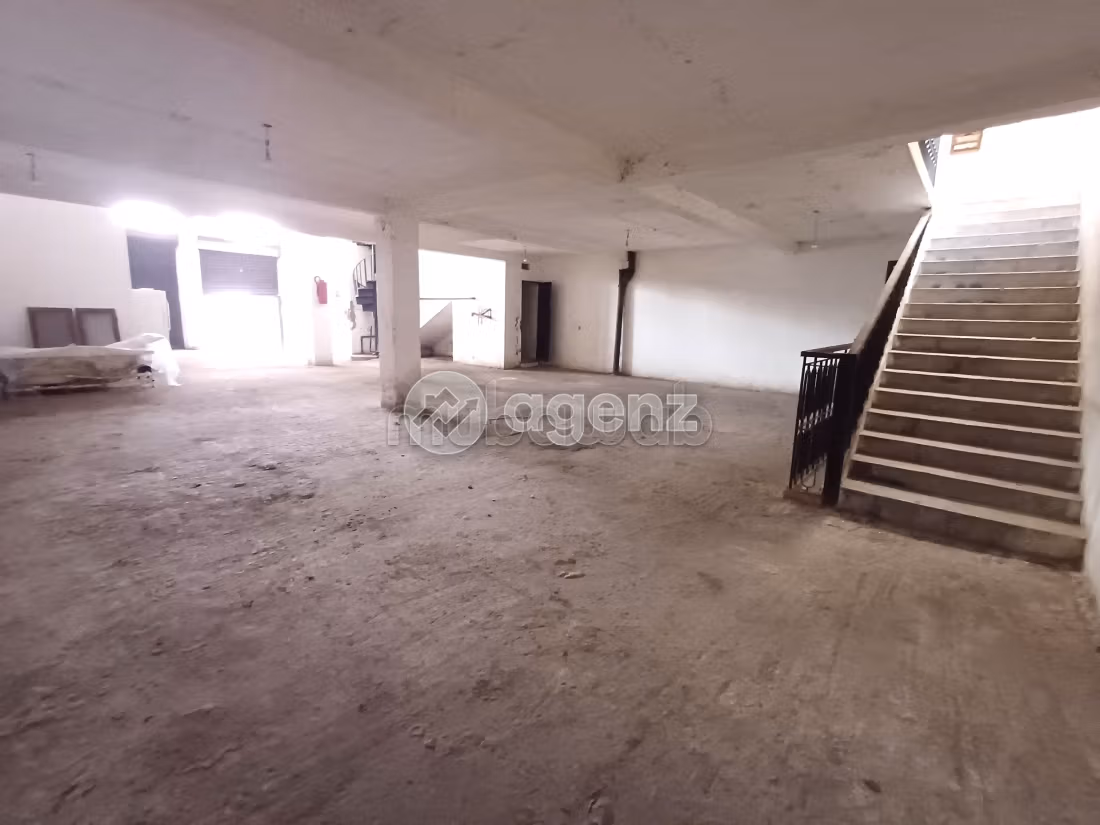 Commerce à vendre 502 m² Les princesses Casablanca