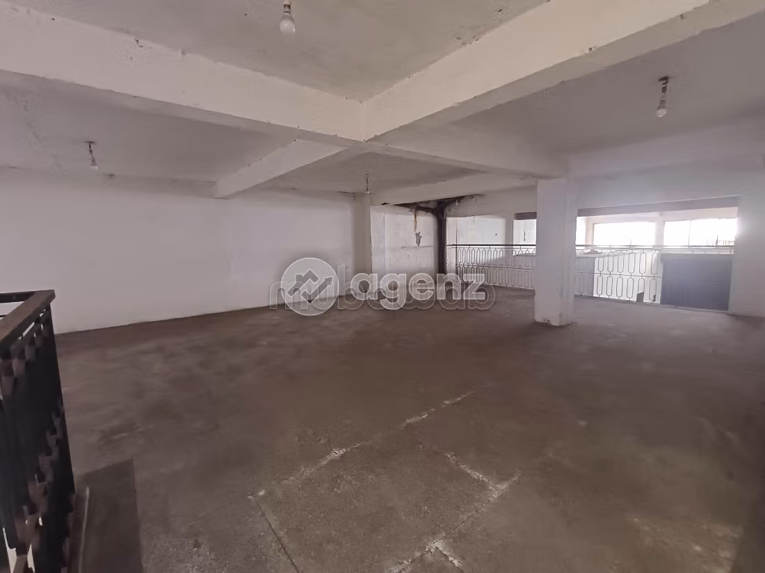 Commerce à vendre 502 m² Les princesses Casablanca