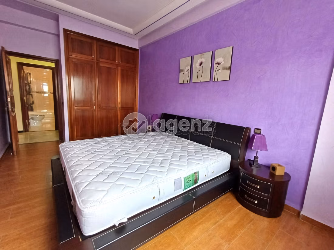Piso en venta en Roches Noires. 2 bonitas habitaciones. Con ascensor y terraza