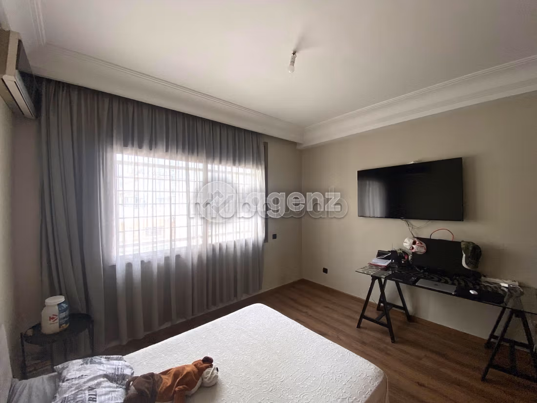 Appartement 201 m² f Les Hôpitaux — 16