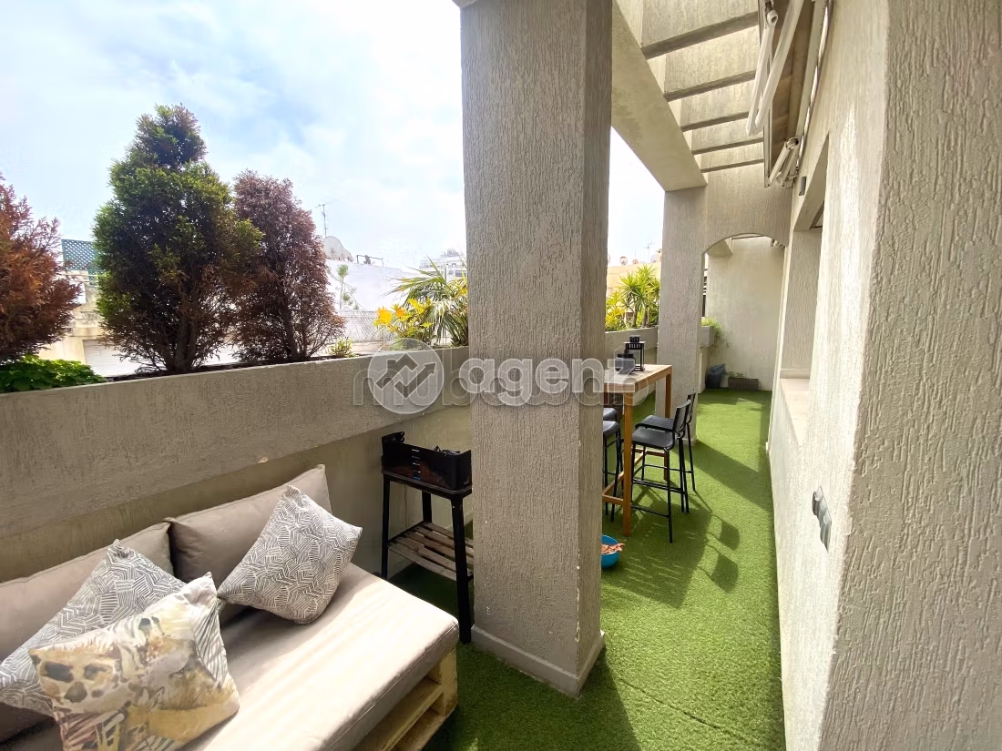 Appartement 201 m² f Les Hôpitaux — 11