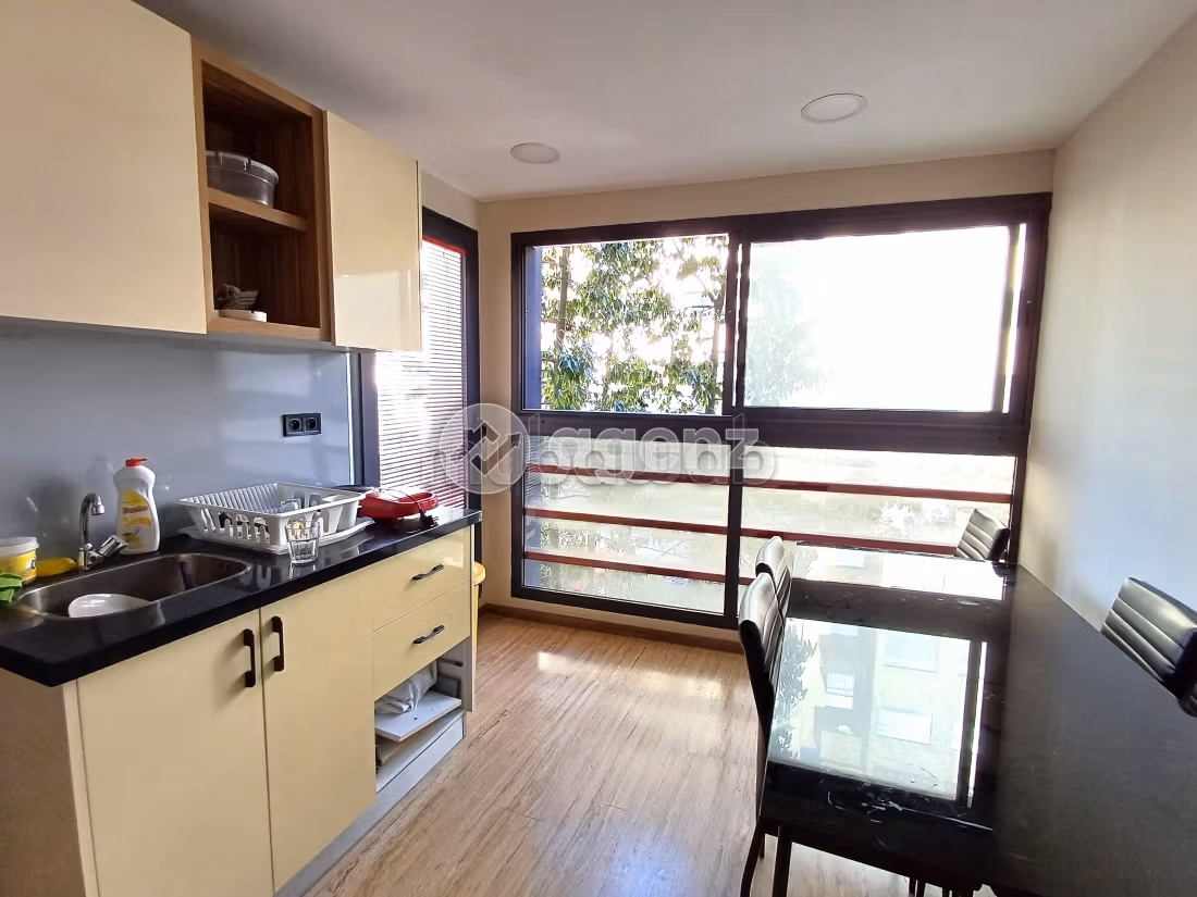 Oficinas en venta en Maârif Extension. Area 113 m². Con ascensor