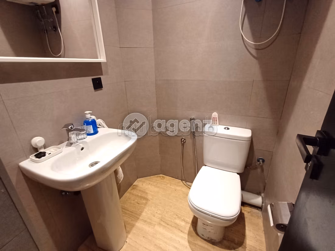 Oficinas en venta en Maârif Extension. Area 113 m². Con ascensor