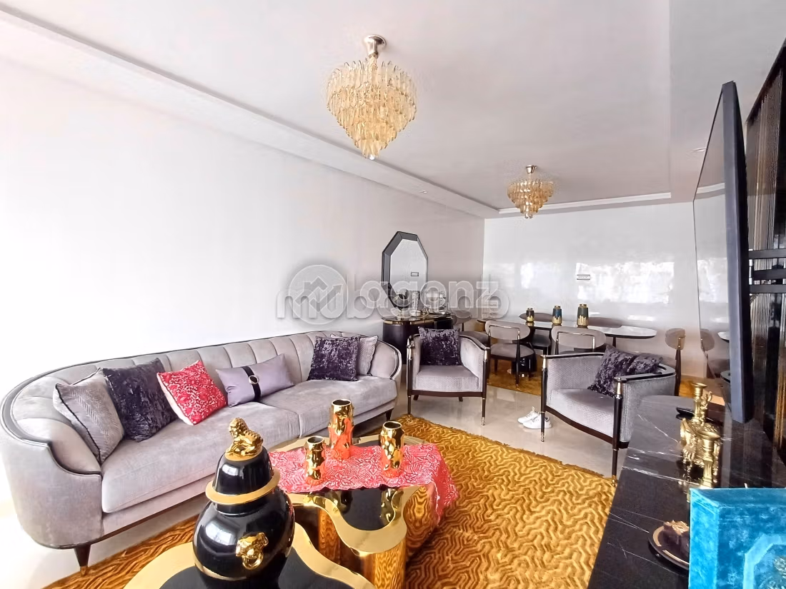 Vendita appartamento a Maârif. Superficie totale 108 m². Ascensore e terrazzo
