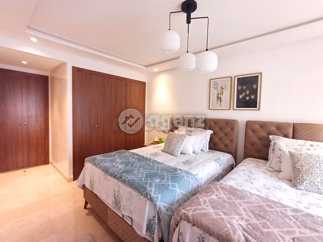 Vendita appartamento a Maârif. Superficie totale 108 m². Ascensore e terrazzo