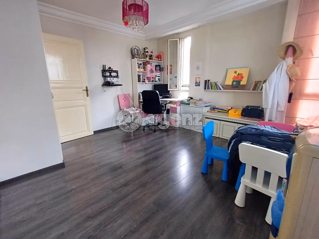 Villa à vendre 616 m², 6 chambres Sidi Maarouf Casablanca