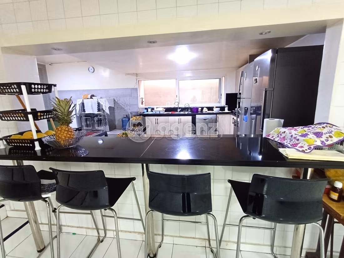 Villa à vendre 616 m², 6 chambres Sidi Maarouf Casablanca